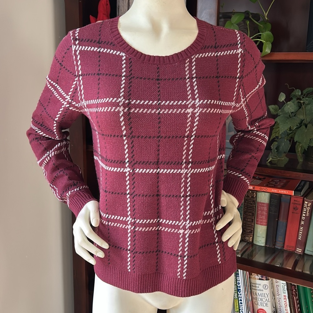 NWT Croft & Barrow Classic Crewneck Sweater